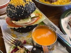 网红瀑布牛肉菠萝包-肥韬茶餐厅(南山mini店)
