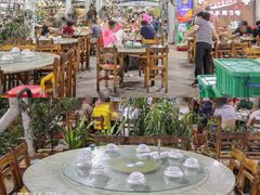 -四川小胡子海鲜(丁村万人海鲜广场店)