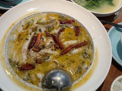 -鱼亨小鲜酸菜鱼(大信店)