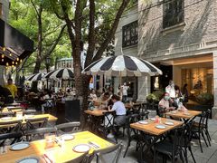 露天位-IL TEATRO 精品意大利餐厅