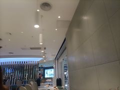 -奈雪的茶(亨特国际广场店)