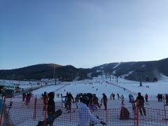 -中旅松花湖滑雪场