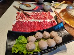 -牛村来人潮汕牛肉火锅(西单店)