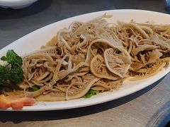 -牛德亨臻牛潮汕火锅(万邦时代店)