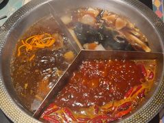 -廖掌柜·重庆鲜货火锅(上海首店)