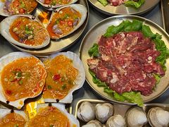 -围炉肉舍•炭烤活鳗•丹东海鲜烤肉(步行街店)