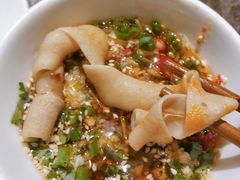 -佬土鹅肠火锅(解放路店)