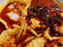 -丽丽三鲜螺蛳粉(田林路店)