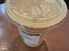 -星巴克臻选(南京艾尚天地店)