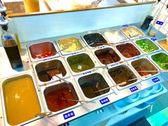 自助调料区-百品聚旋转火锅(号外店)