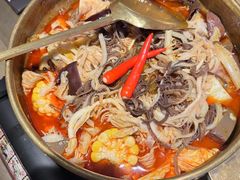 -毛肚向右·川渝毛肚王(经开永旺店)