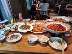 -小三峡食府(西五路店)