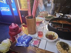 -热火朝天鲜切牛肉火锅(南强街巷店)