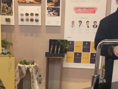 -灸春堂·艾灸·痛症·整脊连锁(之江银泰店)