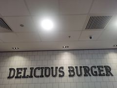 -麦当劳(金鹏路店)