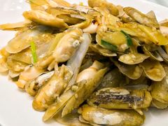 -香山湖家家宴(中山陵店)