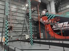 -极限PLAY运动娱乐新世界·团建派对潮玩休闲馆·室内蹦极高空游乐园