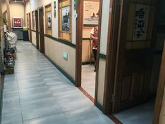 -咱屯子铁锅炖直营店(南湖大路店)