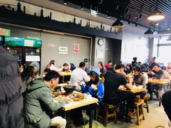 大堂-范贤光鸡公煲(平乐园总店)