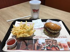 -The Habit Burger Grill 哈比特汉堡(爱琴海店)