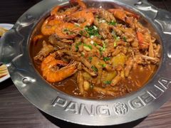 -胖哥俩肉蟹煲(杭州大厦中央广场店)