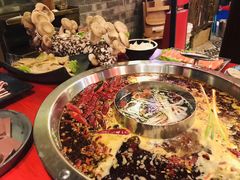 -谭鸭血老火锅(漳州路店)