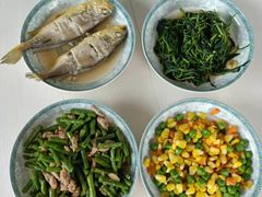 -爱的果实月嫂育婴师(世纪东方店)