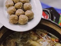 -花苑美食横琴生蚝火锅(拱北粤华路店)