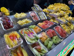 -海大南门夜市(海富街店)