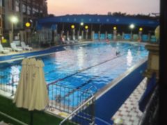 -奥龙堡游泳馆(广纸店)