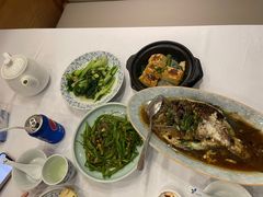 -围龙屋客家食府(福田店)