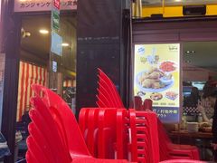 -BHC炸鸡(明洞总店)