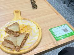 -甲乙饼·北京手工肉饼(西直门凯德茂店)