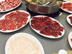 -官塘陈记鱼生·潮汕砂锅粥·牛肉火锅(潮枫路总店)