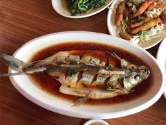 白水鱼-唔呶喔哩酒家(生产街店)