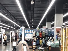 -迪卡侬(越秀公园店)