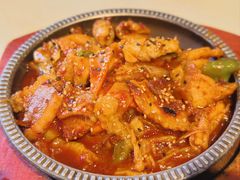 鱿鱼炒五花肉-富乐满 炸鸡&韩国料理 불로만(虹泉路店)