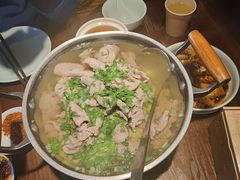 -全牛匠·乐山跷脚牛肉(西单华威约饭街店)