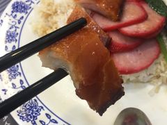 烧乳猪双拼饭-棋哥烧鹅餐室(嘉年华商业大厦店)