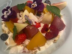 自制麦片鲜果酸奶-阿妮叶李(光谷世界城店)