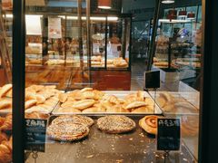 -Dough&Joe团憩(瑞虹天地月亮湾店)