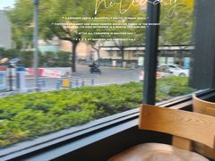 -星巴克(美丽华花园店)