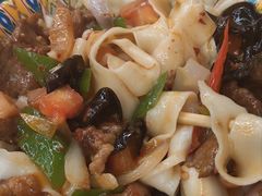 -乡村馕坑肉·烧烤·新疆菜·本地人更爱吃(阿勒泰首店)