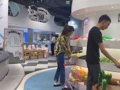 -MINI MARS KIDS CLUB亲子家庭中心(长宁天山店)