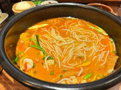 -银米·云南传统过桥米线(双廊黑金冠店)