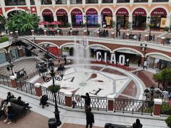 -佛罗伦萨小镇广佛名品奥特莱斯(疏港路店)