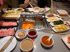 -海底捞火锅(新松江路生日主题店)