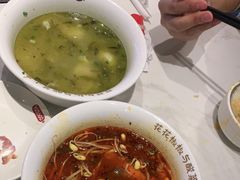 -渝是乎川渝小炒(新世界百货望京店)