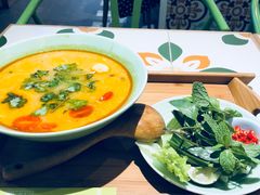 -越弥越南传统美食馆