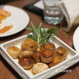 超美味的炸鸡披萨